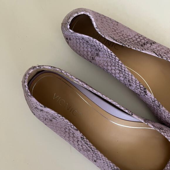 Vionic 'Callisto' Women's 8 Ballet Flat Orthotic Comfort Shoe Purple Snakeskin - Picture 4 of 7